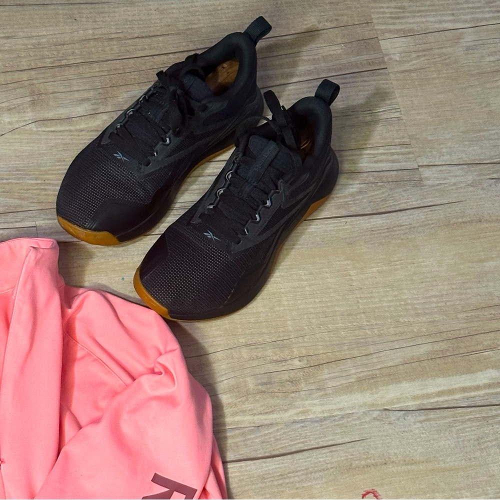 3 Piece LOT | Reebok Top. Reebok Shoes. Reebok Hat. Super Cute and Fun. Size - Picture 6 of 14
